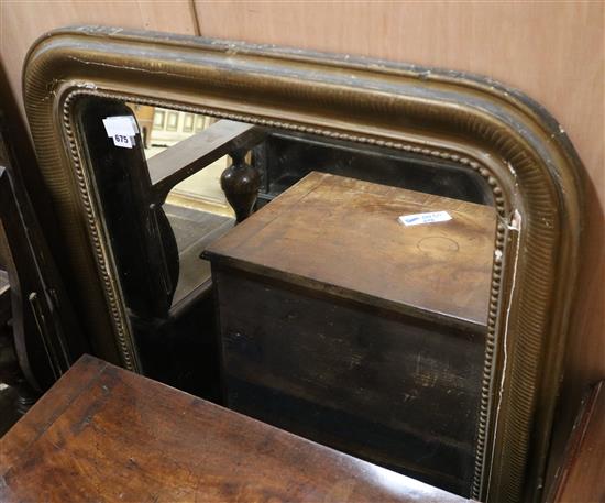 A Victorian gilt gesso pier glass, W.79cm H.109cm